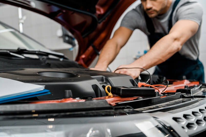 Maintaining a Car Battery